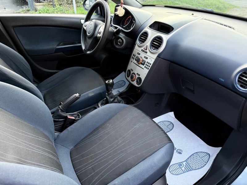 OPEL CORSA 1.4 Twinport 90ch ENJOY – Clim – Jantes Alu – Révisée & Garantie