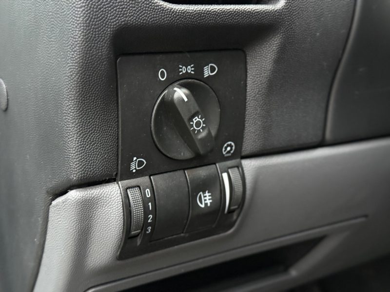 OPEL CORSA 1.2 75ch COMFORT – Clim – Chaîne – Révisée & Garantie