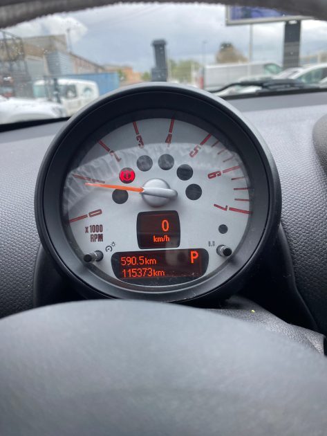 MINI COUNTRYMAN COOPER SD 143CH BVA 2013