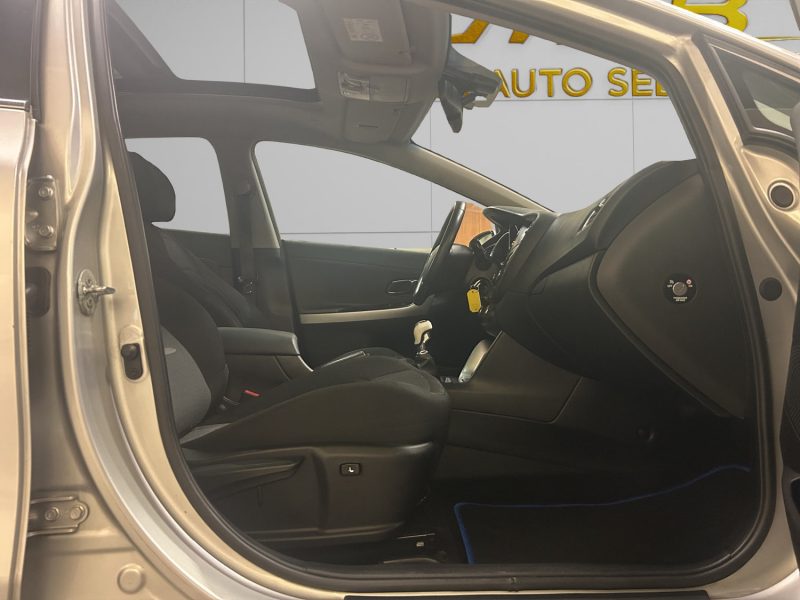 KIA CEED 1.6 CRDI 128CV *TOIT PANOMARIQUE* 