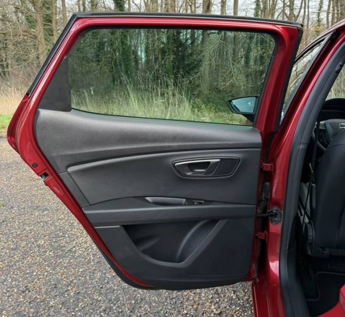 SEAT LEON 1.5 TSI 150ch FR DSG7 / Grand écran / Virtual Cockpit / Toit Ouvrant