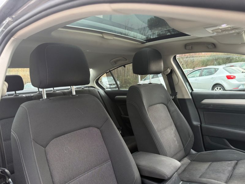 VOLKSWAGEN PASSAT 8 2.0 TDI 150 BMT BVM6 CONFORTLINE 168MKM