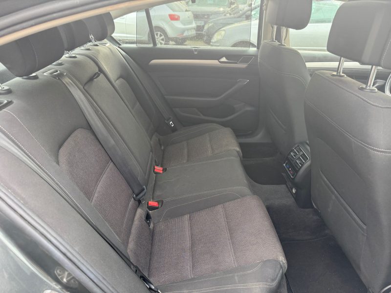 VOLKSWAGEN PASSAT 8 2.0 TDI 150 BMT BVM6 CONFORTLINE 168MKM