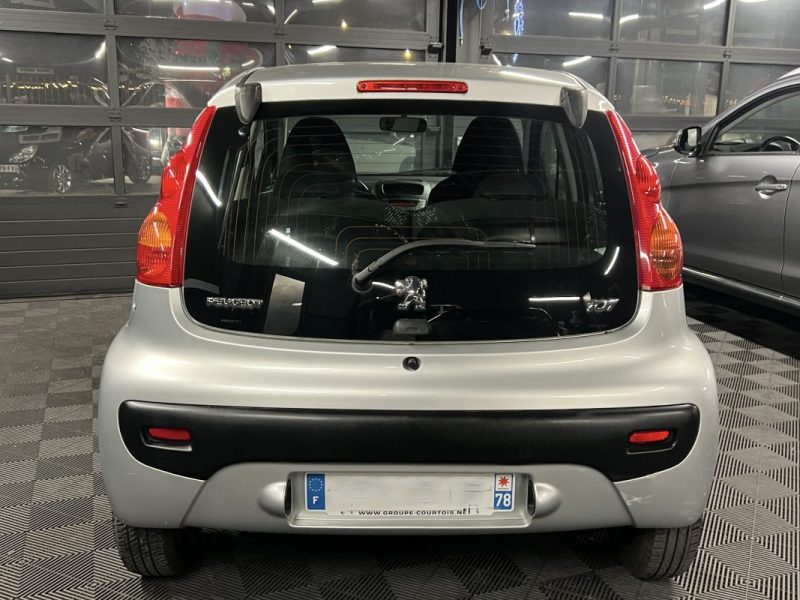 PEUGEOT 107 1.0 68 Cv BOITE AUTOMATIQUE / 17 100 Kms REELS 5 PORTES CRIT AIR 1 - GARANTIE 1 AN