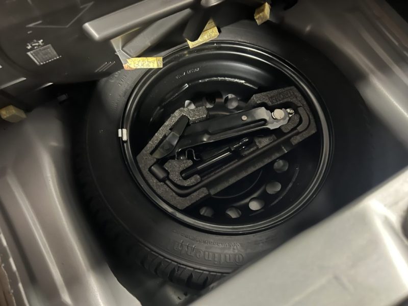 PEUGEOT 107 1.0 68 Cv BOITE AUTOMATIQUE / 17 100 Kms REELS 5 PORTES CRIT AIR 1 - GARANTIE 1 AN