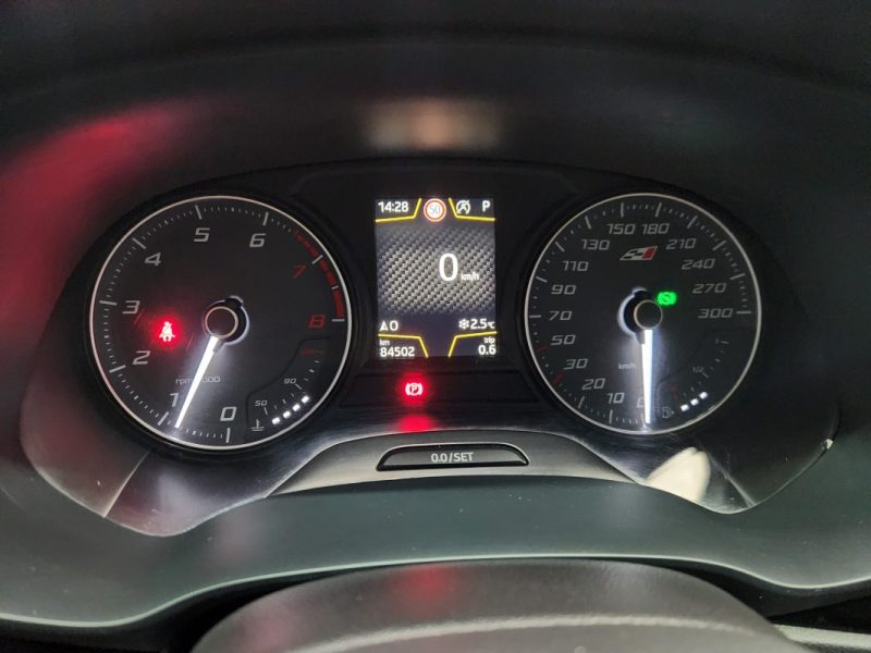 SEAT LEON ST 2.0 TSI CUPRA 290 DSG*SIEGES PERF.*ACC*PANO*CAMERA*SOUND*