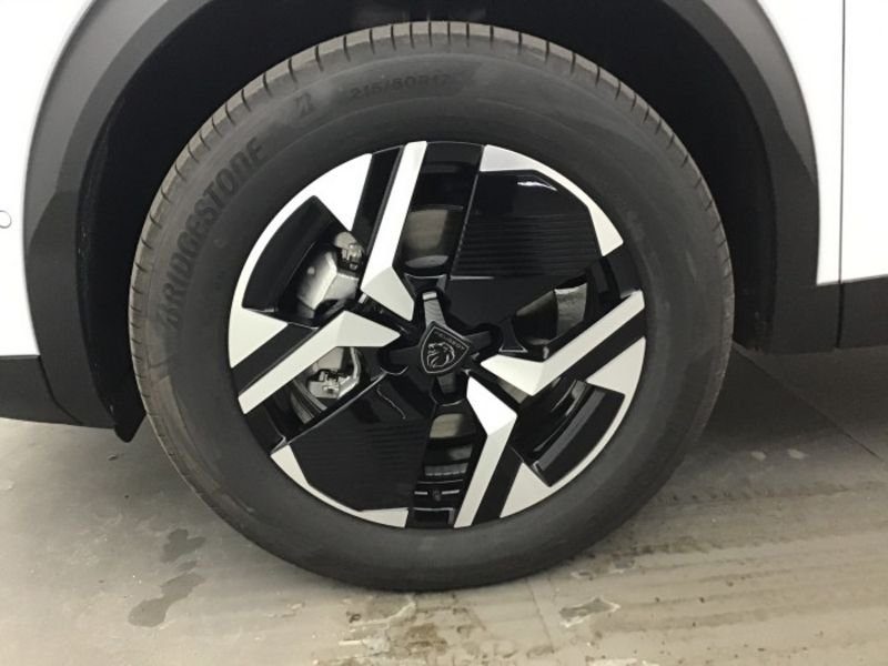 Peugeot 2008 Hybrid 145 e-DCS6 Allure