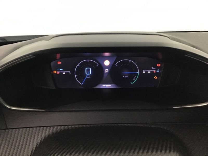 Peugeot 2008 Hybrid 145 e-DCS6 Allure
