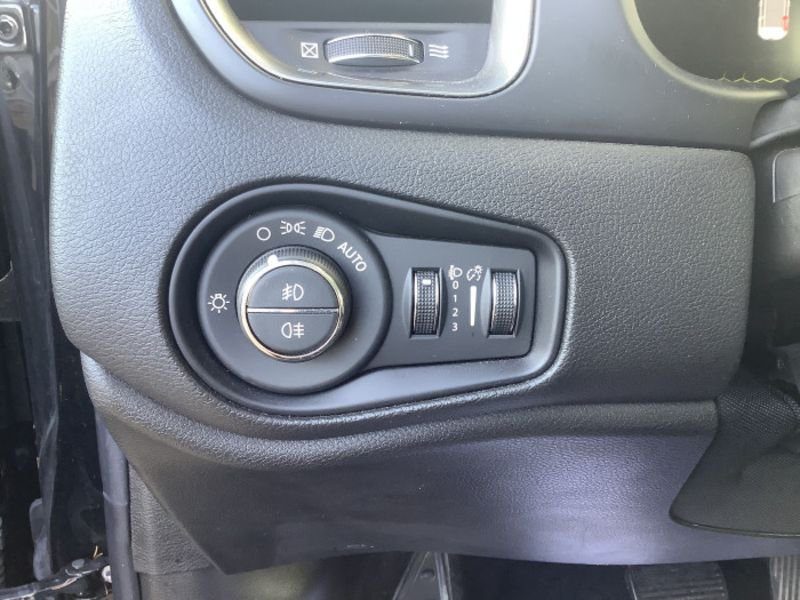 Jeep Renegade 1.5 Turbo T4 130 ch BVR7 e-Hybrid Altitude