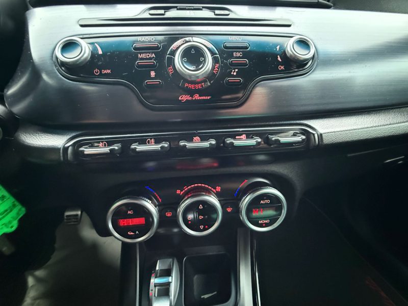 ALFA ROMEO GIULIETTA 1.4I - 16V TURBO MULTI AIR 170CV SELECTIVE 2010