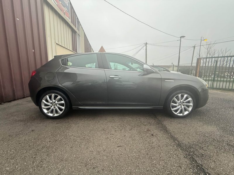 ALFA ROMEO GIULIETTA 1.4I - 16V TURBO MULTI AIR 170CV SELECTIVE 2010