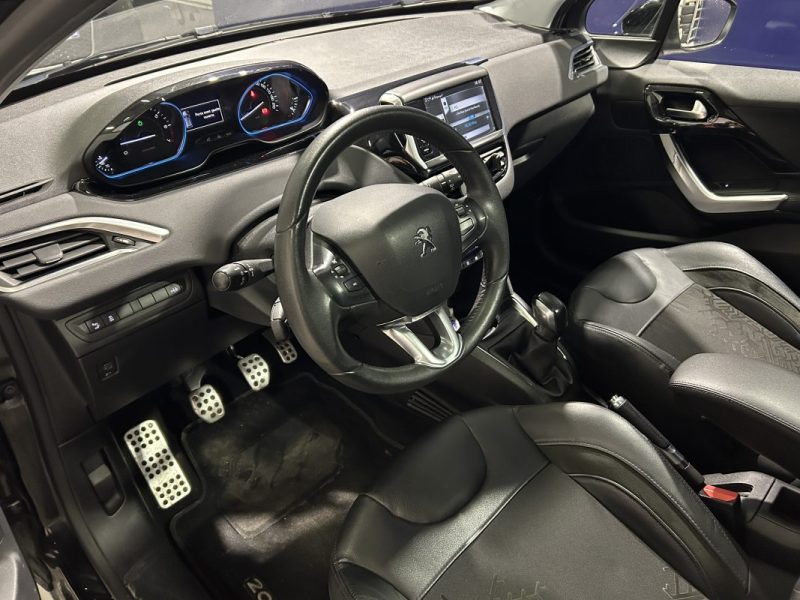 PEUGEOT 208 1.6 VTI FELINE 120 CV 5P TOIT PANORAMIQUE