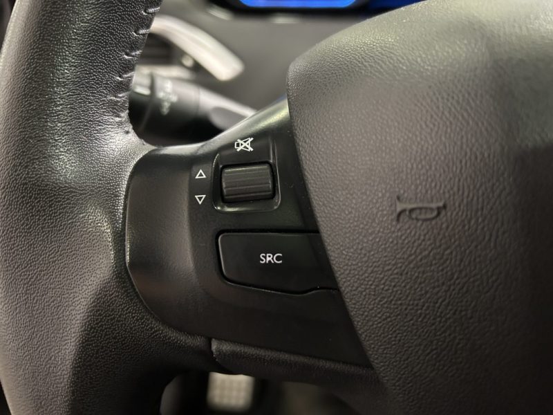 PEUGEOT 208 1.6 VTI FELINE 120 CV 5P TOIT PANORAMIQUE