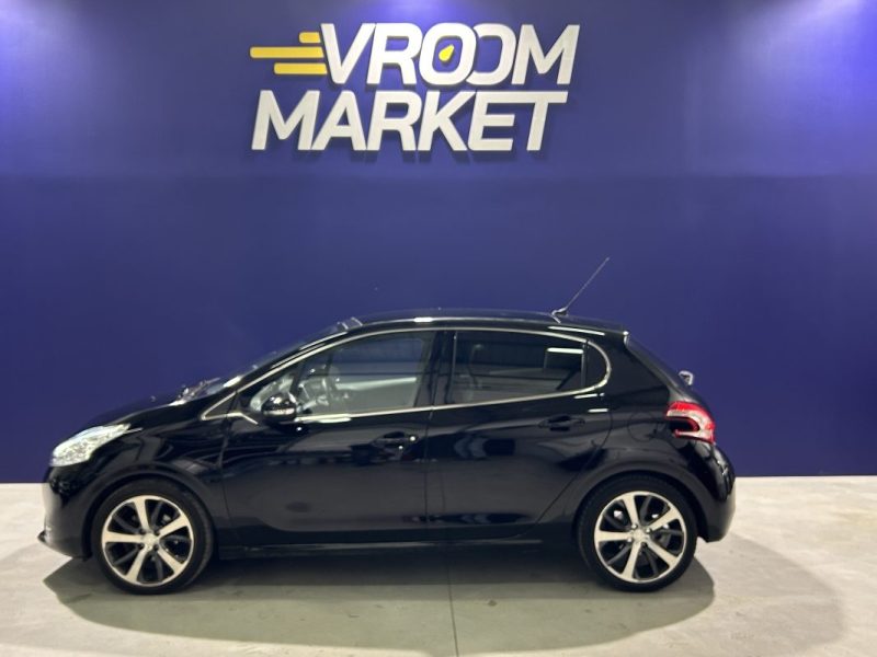 PEUGEOT 208 1.6 VTI FELINE 120 CV 5P TOIT PANORAMIQUE