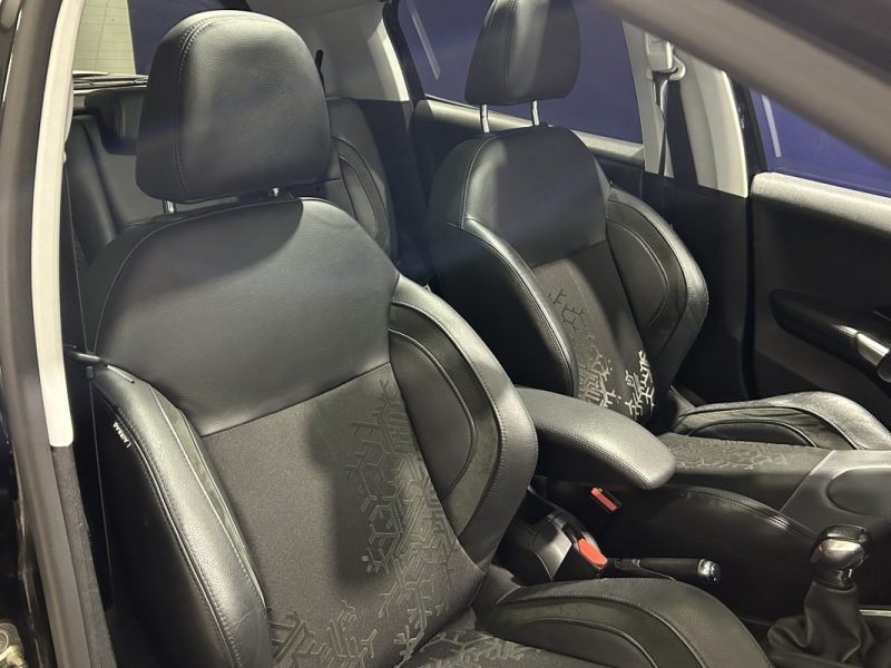 PEUGEOT 208 1.6 VTI FELINE 120 CV 5P TOIT PANORAMIQUE