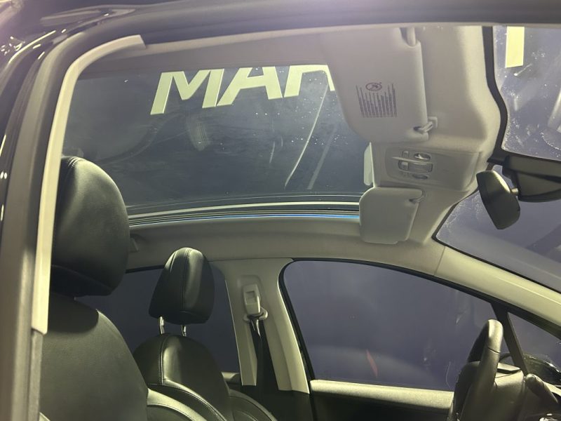 PEUGEOT 208 1.6 VTI FELINE 120 CV 5P TOIT PANORAMIQUE