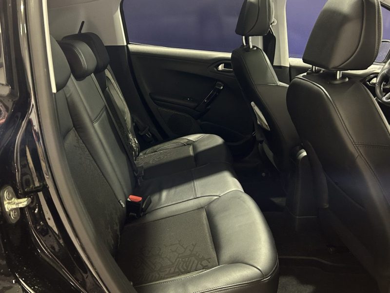 PEUGEOT 208 1.6 VTI FELINE 120 CV 5P TOIT PANORAMIQUE