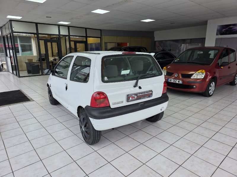 RENAULT TWINGO PRIVILEGE 1.2 75CH ANNEE 2001 185000KM