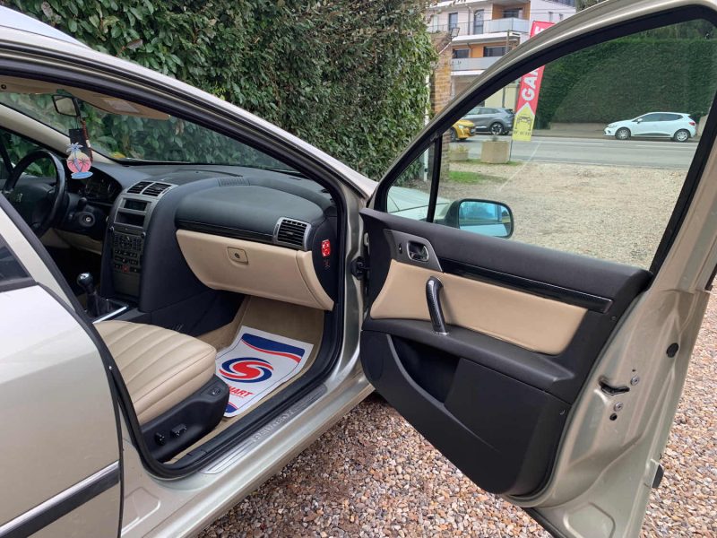 PEUGEOT 407 SW 2.0 16V EXECUTIVE 2006