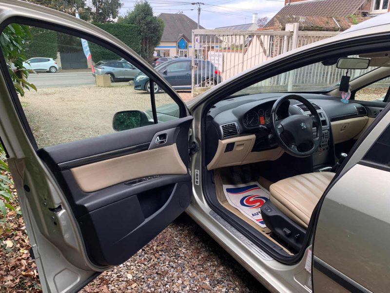 PEUGEOT 407 SW 2.0 16V EXECUTIVE 2006