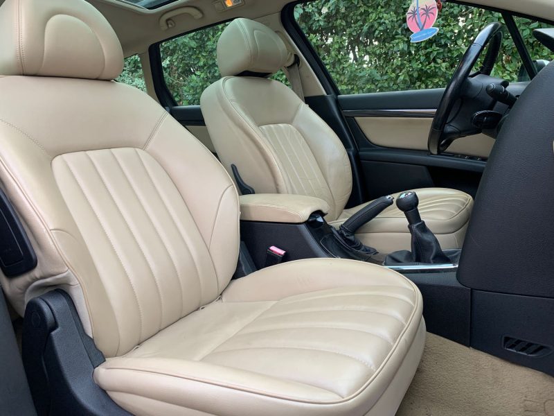 PEUGEOT 407 SW 2.0 16V EXECUTIVE 2006