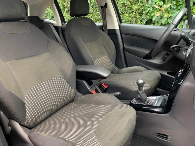 CITROEN C3 1.2 PURETECH SÉLECTION 2015