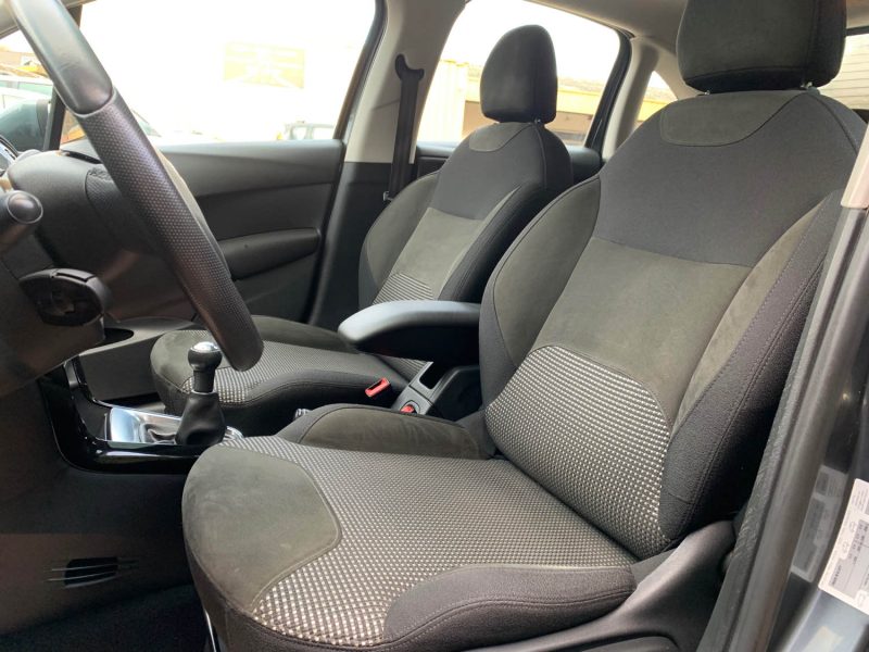 CITROEN C3 1.2 PURETECH SÉLECTION 2015