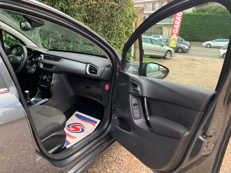 CITROEN C3 1.2 PURETECH SÉLECTION 2015