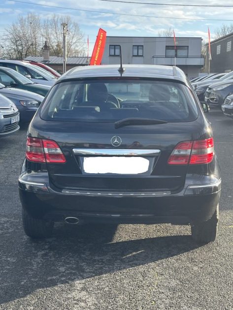 MERCEDES MERCEDES B180CDI 109 CV DIN 6CV FISCAUX DESIGN BOITE AUTO 2010