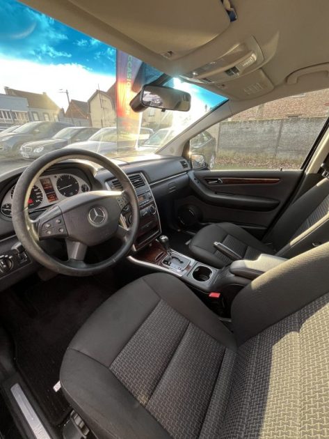 MERCEDES MERCEDES B180CDI 109 CV DIN 6CV FISCAUX DESIGN BOITE AUTO 2010