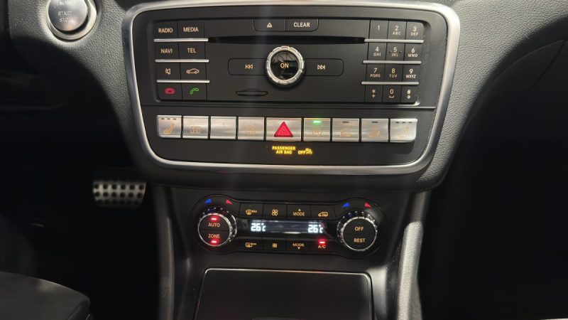 Mercedes GLA 250 211ch Fascination (AMG Line) 4Matic 7G-DCT - Toit Ouvrant - Caméra de recul