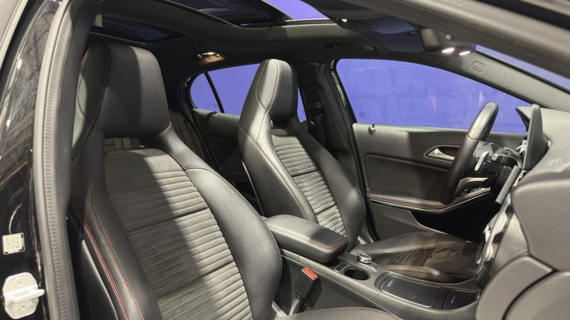 Mercedes GLA 250 211ch Fascination (AMG Line) 4Matic 7G-DCT - Toit Ouvrant - Caméra de recul