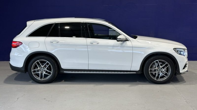 Mercedes GLC 350d 258ch 4Matic 9G-TRONIC - Toit ouvrant - Feux adaptatifs - Caméras avant et arrière