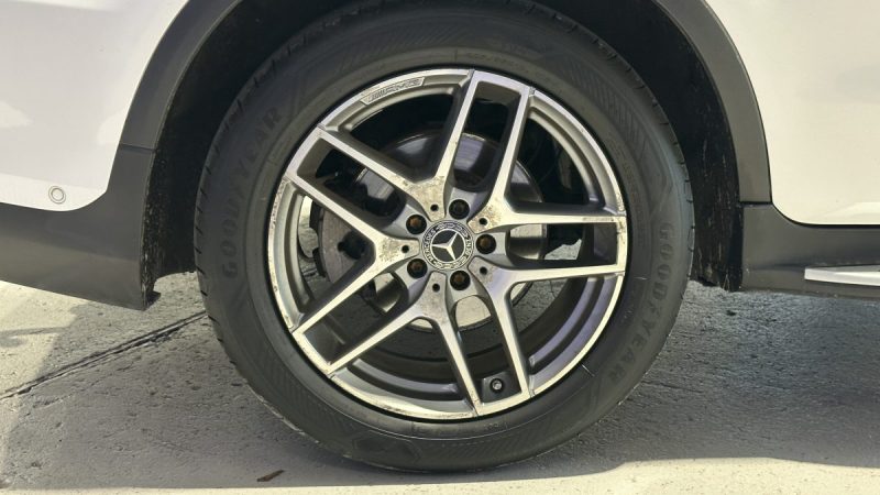 Mercedes GLC 350d 258ch 4Matic 9G-TRONIC - Toit ouvrant - Feux adaptatifs - Caméras avant et arrière