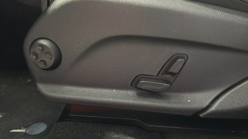 Mercedes GLC 350d 258ch 4Matic 9G-TRONIC - Toit ouvrant - Feux adaptatifs - Caméras avant et arrière