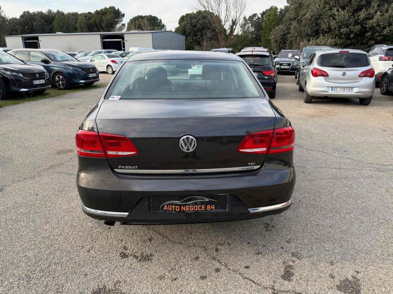 VOLKSWAGEN PASSAT 1.6 TDI 105 CR FAP BLUEMOTION TECHNOLOGY CONFORTLINE 151MKM