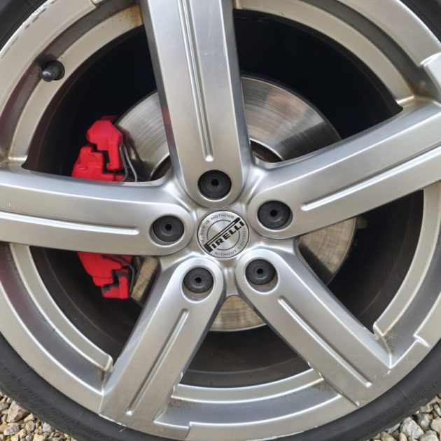VOLKSWAGEN GOLF GTI PIRELLI 2.0T FSI 230 2008