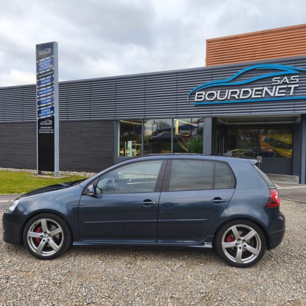 VOLKSWAGEN GOLF GTI PIRELLI 2.0T FSI 230 2008