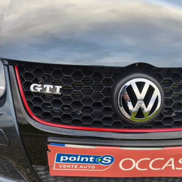 VOLKSWAGEN GOLF GTI PIRELLI 2.0T FSI 230 2008
