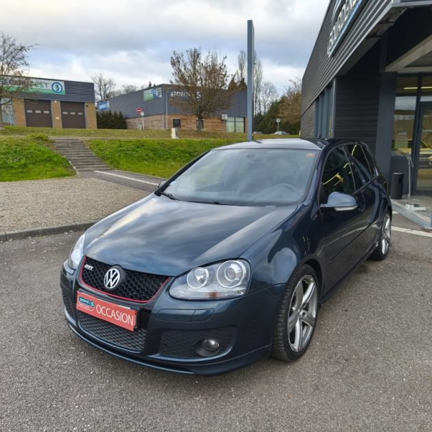 VOLKSWAGEN GOLF GTI PIRELLI 2.0T FSI 230 2008