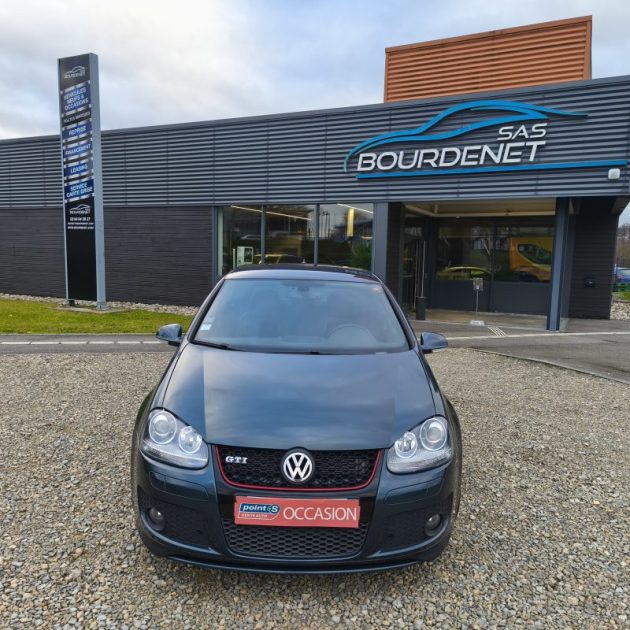 VOLKSWAGEN GOLF GTI PIRELLI 2.0T FSI 230 2008