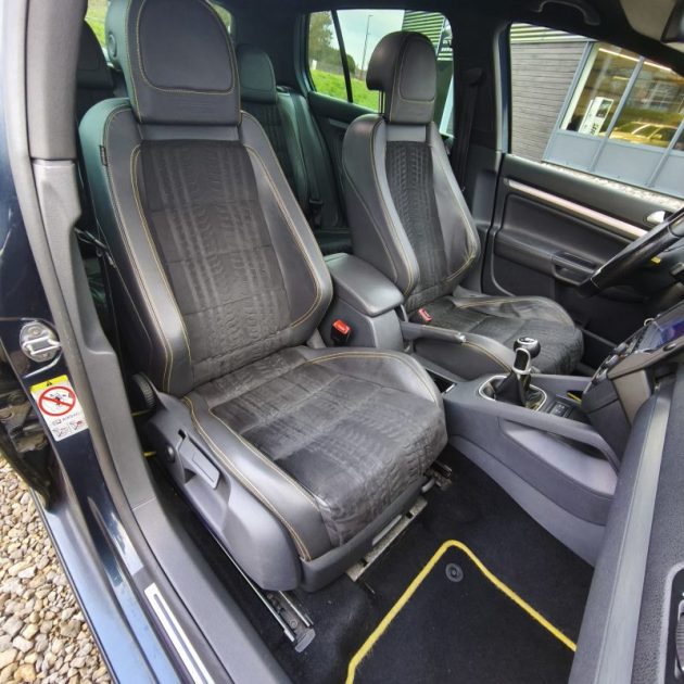 VOLKSWAGEN GOLF GTI PIRELLI 2.0T FSI 230 2008