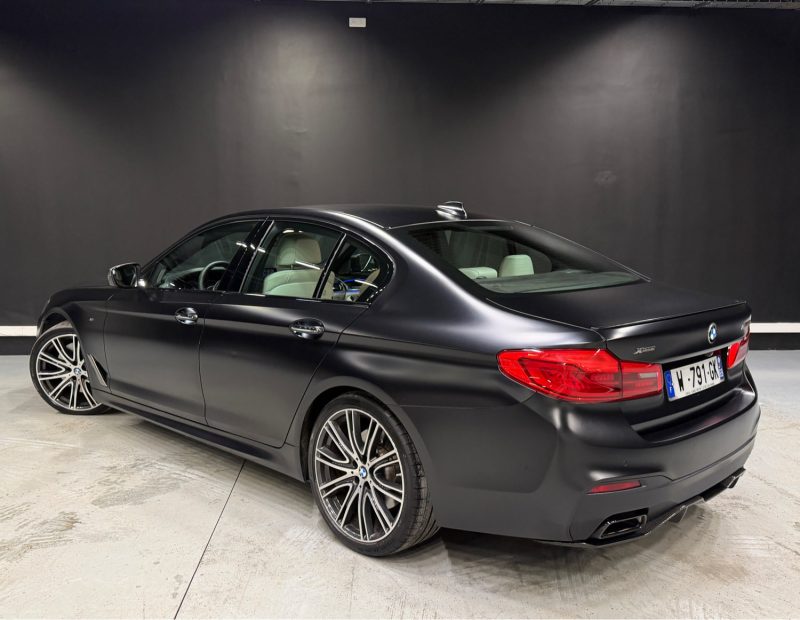 BMW M550D XDRIVE FROZEN BLACK NO.13/30 2018