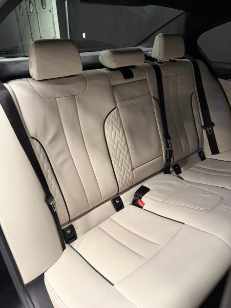 BMW M550D XDRIVE FROZEN BLACK NO.13/30 2018