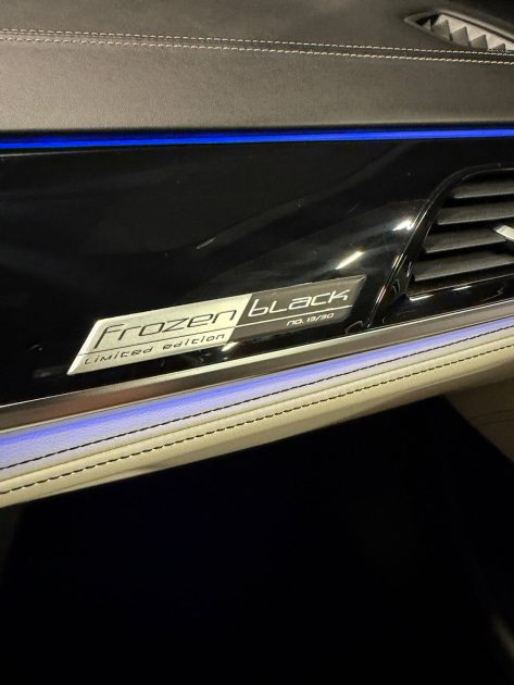 BMW M550D XDRIVE FROZEN BLACK NO.13/30 2018