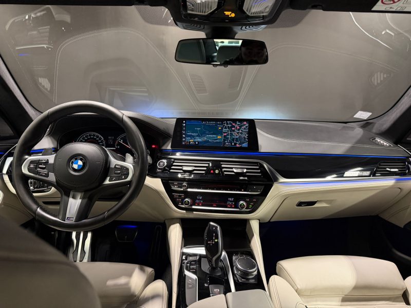 BMW M550D XDRIVE FROZEN BLACK NO.13/30 2018