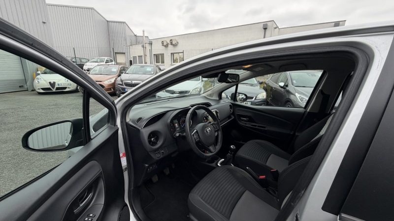 TOYOTA YARIS 110 VVT-I DYNAMIC 5P Garantie 