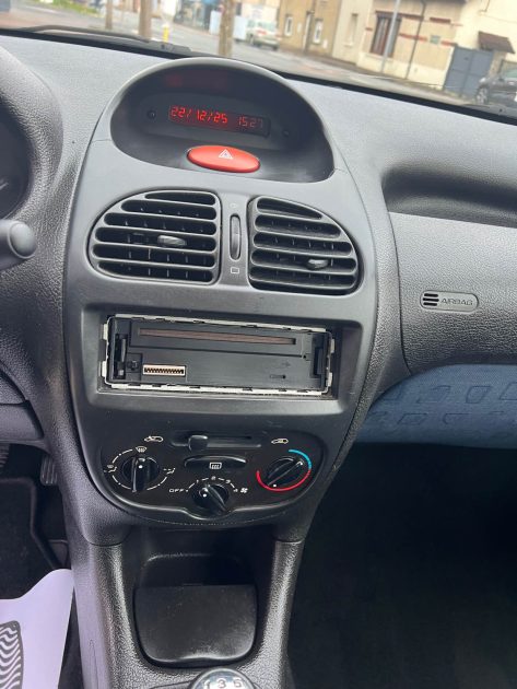 PEUGEOT 206 1.4 HDI 