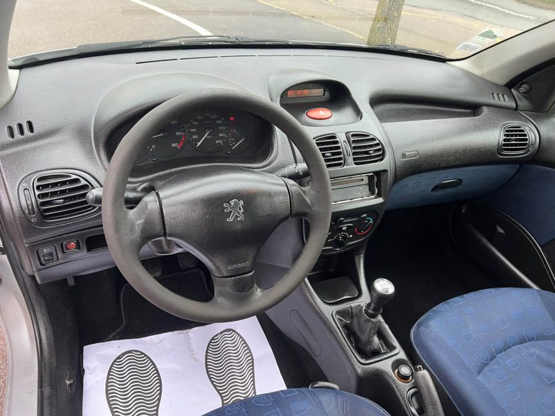 PEUGEOT 206 1.4 HDI 
