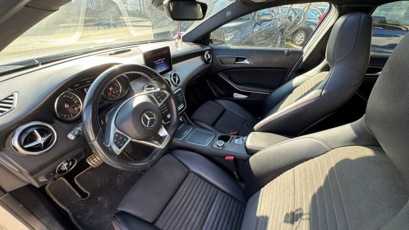 MERCEDES GLA 220 D 177CH INSPIRATION 7G-DCT EURO6C 2018